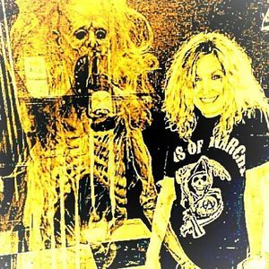 Meet your Posher, Lori